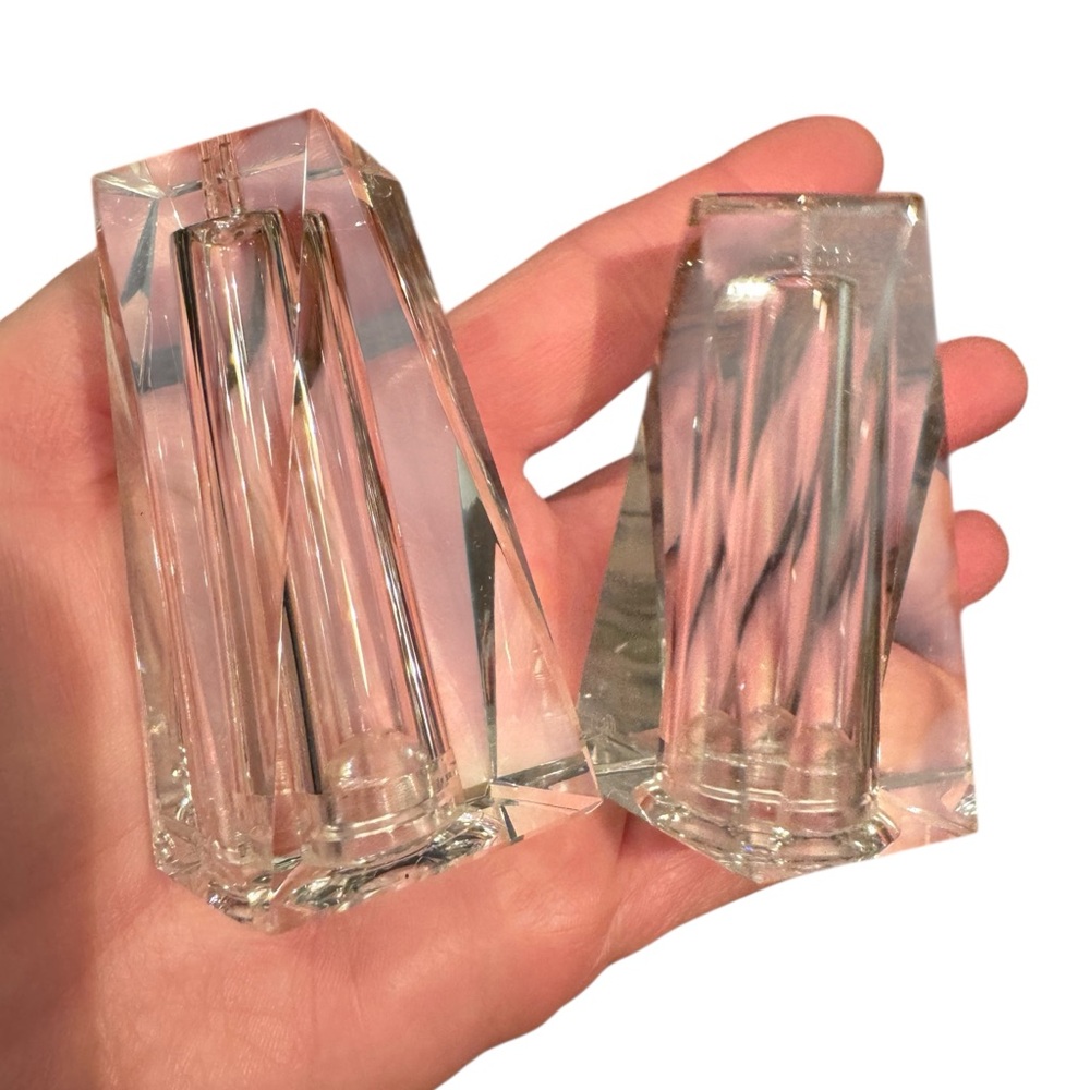 Elegant Oleg Cassini Ccut Crystal Clear Glass Salt & Pepper Shakers